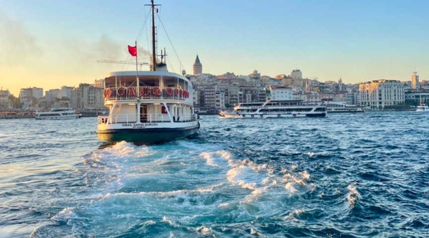 1 KASIM 2026 İSTANBUL BOĞAZ TURU VE GALATA & TAKSİM & EMİNÖNÜ TURU